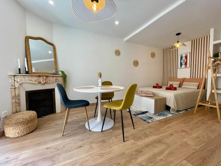 Le Repaire Blterrois Apartment Beziers Bagian luar foto